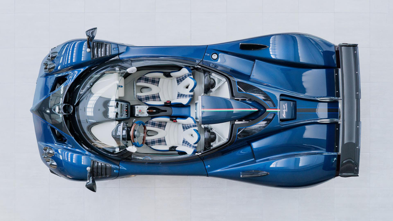 Illustration for article titled The $17.5 Million Pagani Zonda HP Barchetta Is the Most Expensive Car in the World